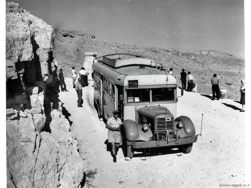 אוטובוס ה''מאק'' שהאכיל את אגד לא מעט מרורים..
