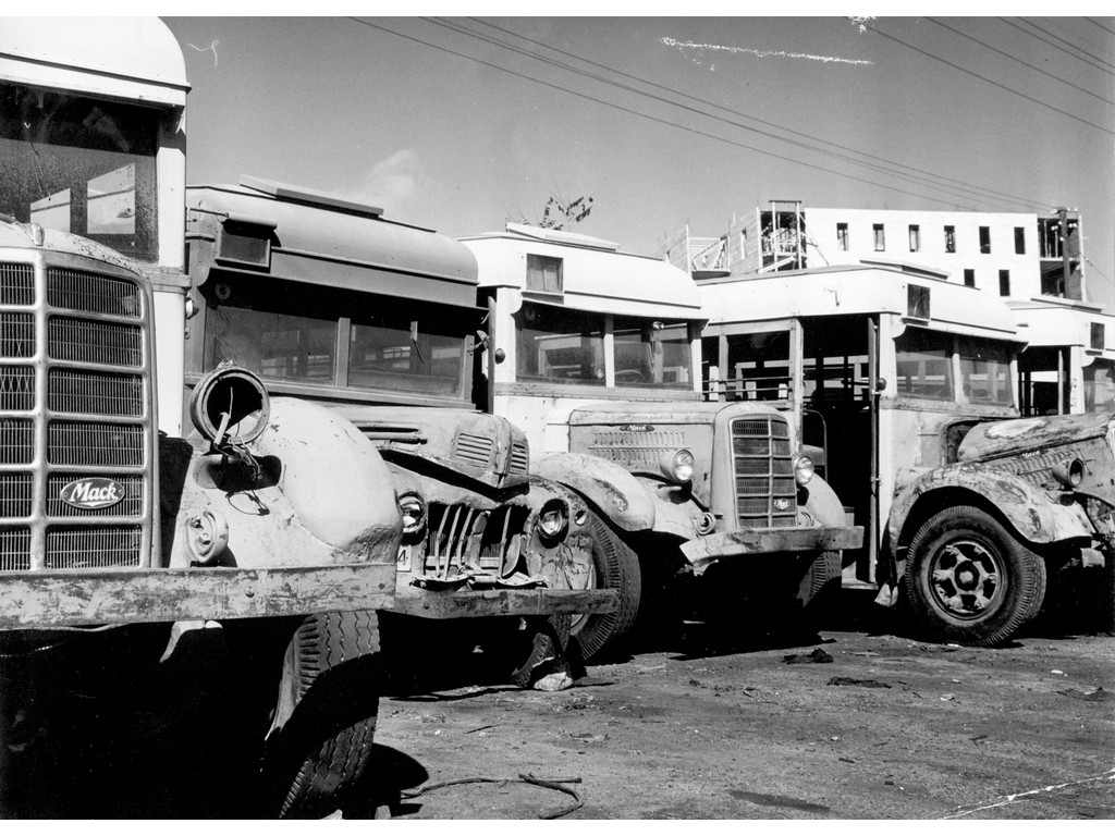 When the Mekasher Garage served as a bus factory