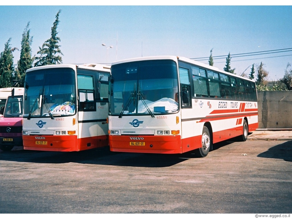 אוטובוס הוולוו B10B הראשון שהגיע לאגד