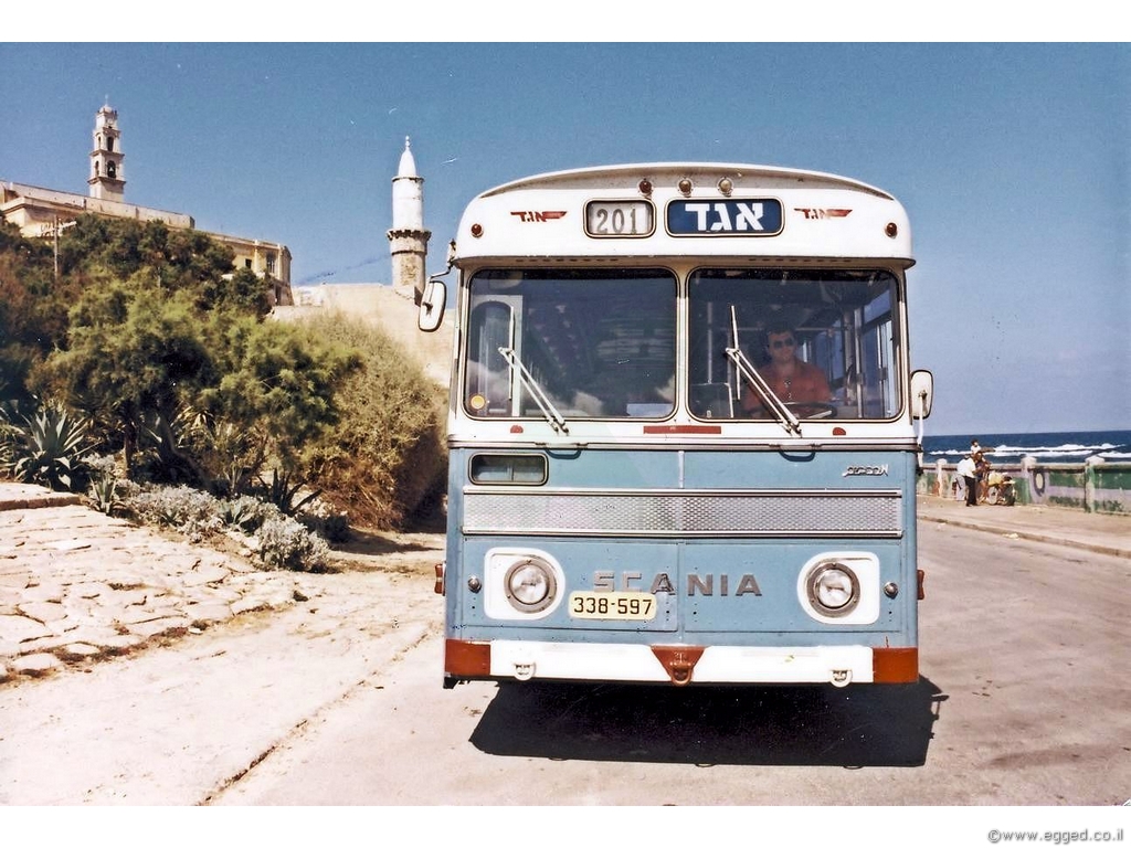 אוטובוסי "סקאניה" באגודה בעבר