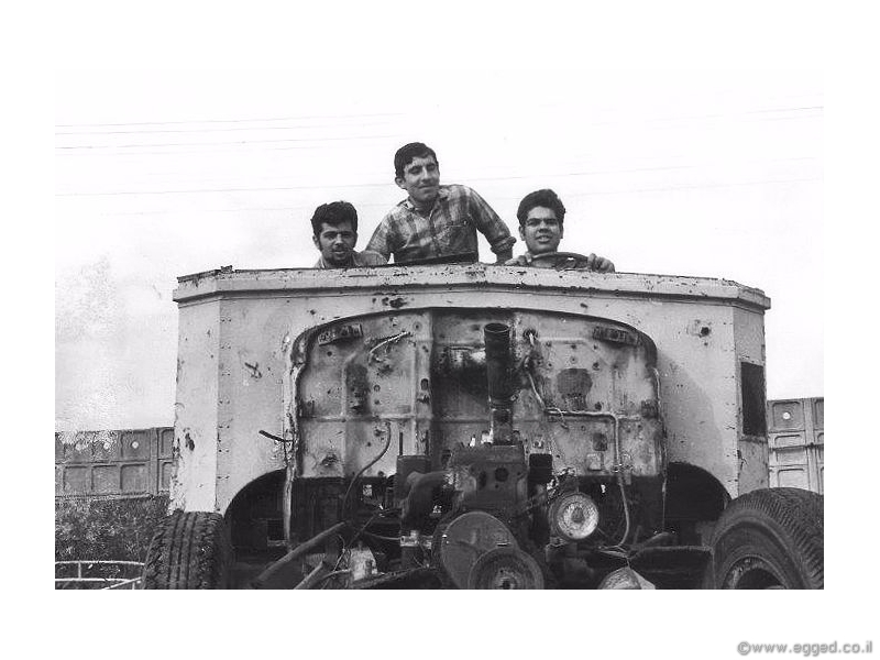אני כבר מתגעגע למוסך עיר גנים שבו גדלתי ובו התחלתי את דרכי באגד